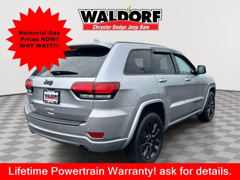 Used 2021 Jeep Grand Cherokee Laredo X AWD/4WD image 6