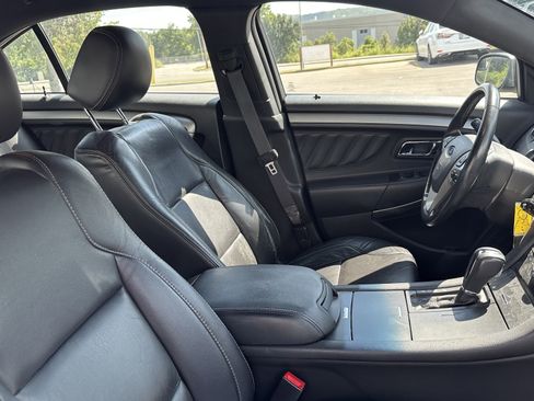 Used 2013 Ford Taurus SEL FWD image 32