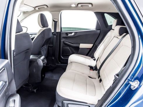 Used 2020 Ford Escape SE Sport image 27