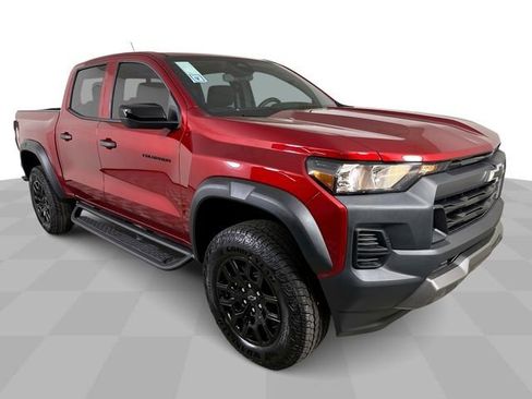 New 2026 Chevrolet Colorado Trail Boss AWD/4WD image 2