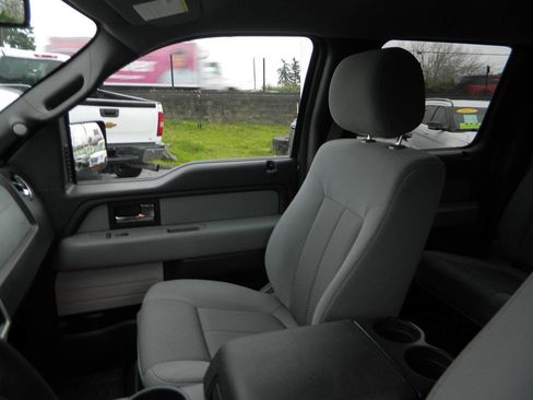 Used 2013 Ford F150 XLT w/ XLT Chrome Pkg image 13