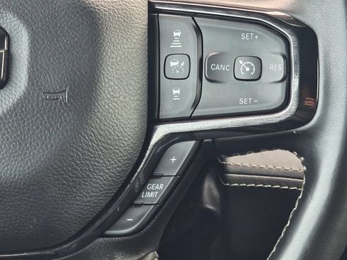 Used 2023 RAM 1500 Limited AWD/4WD image 19