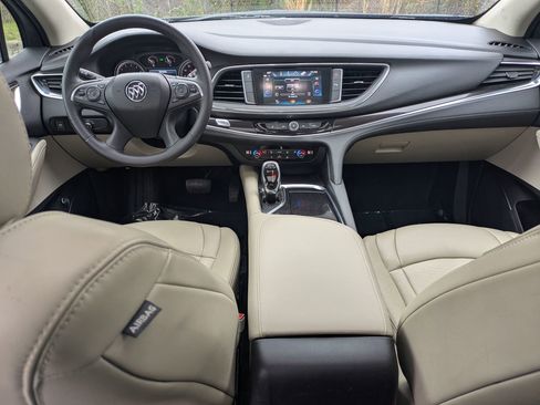 Used 2019 Buick Enclave Essence FWD image 24