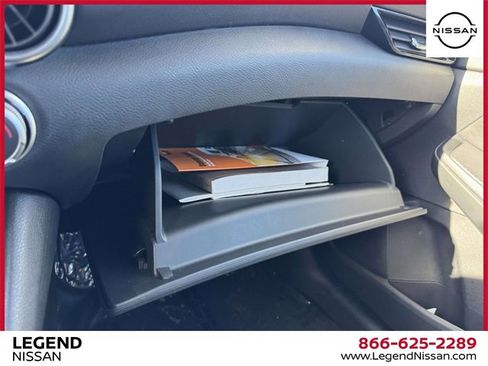 Used 2023 Nissan Sentra SV image 31