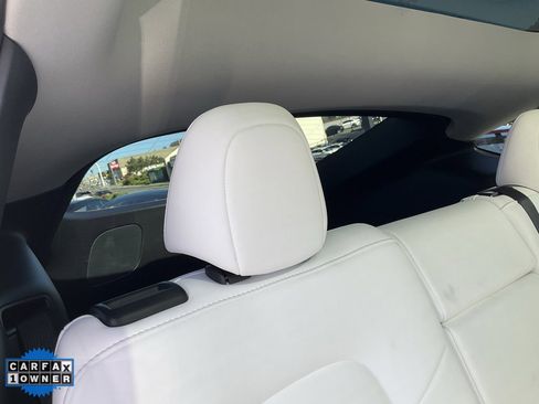 Used 2021 Tesla Model Y Long Range image 48