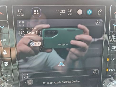 Used 2025 RAM 1500 Laramie image 19