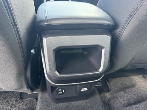 Used 2025 Ford Ranger XLT w/ Equipment Group 301A High AWD/4WD image 24