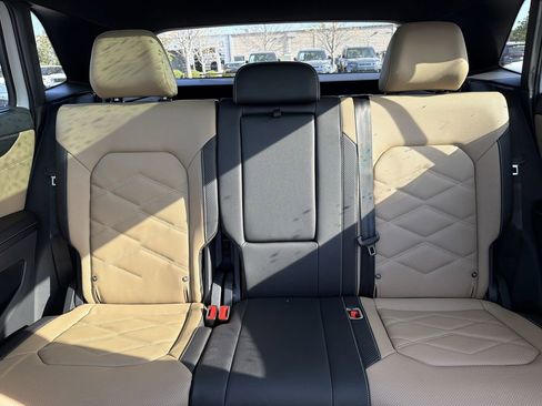 New 2026 Volkswagen Atlas Cross Sport SE FWD image 29