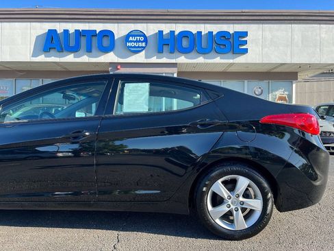 Used 2013 Hyundai Elantra GLS w/ Preferred Pkg FWD image 36