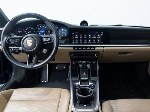 Certified 2022 Porsche 911 Carrera image 14