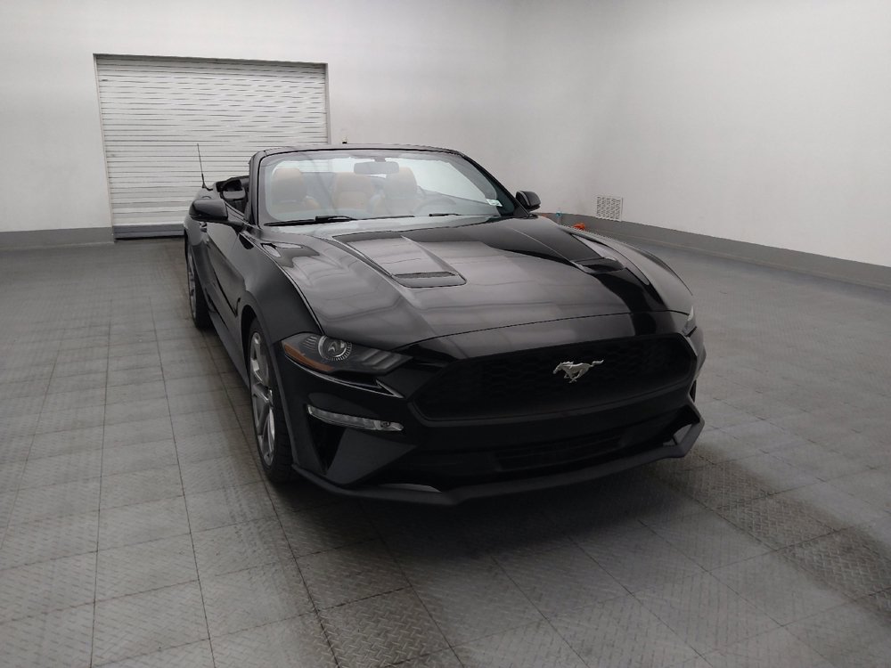 Used 2018 Ford Mustang Premium RWD image 14