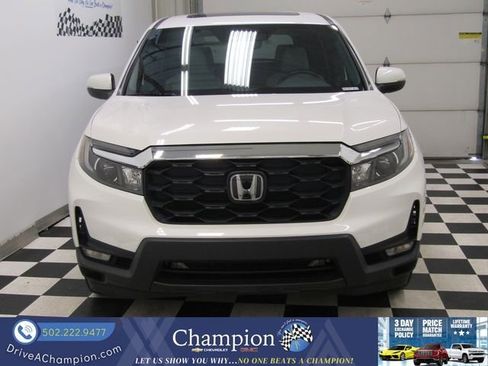 Used 2023 Honda Passport EX-L image 2