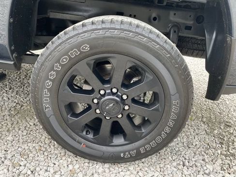 Used 2025 RAM 2500 Big Horn AWD/4WD image 18