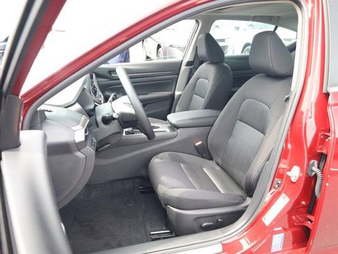 New 2025 Nissan Altima 2.5 SV w/ SV Special Edition Package image 8