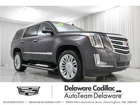 Used 2017 Cadillac Escalade Platinum AWD/4WD image 1