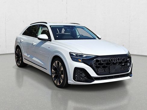 New 2026 Audi Q8 Premium Plus AWD/4WD image 3