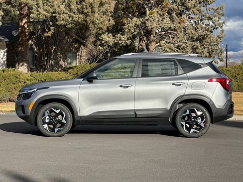 New 2026 Kia Seltos S image 7