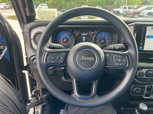 New 2026 Jeep Gladiator Sport image 15