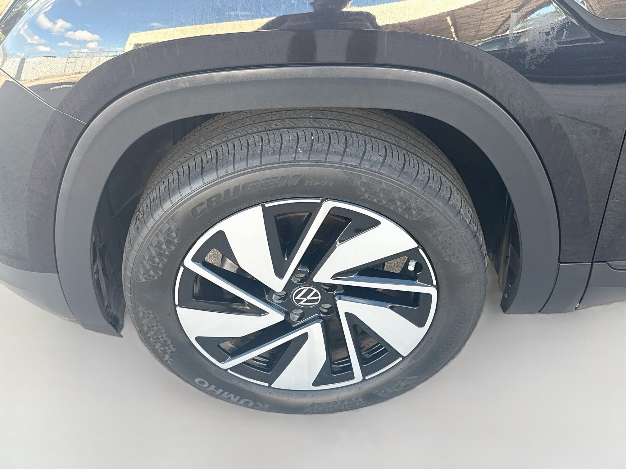 Certified 2024 Volkswagen Atlas SE FWD image 36