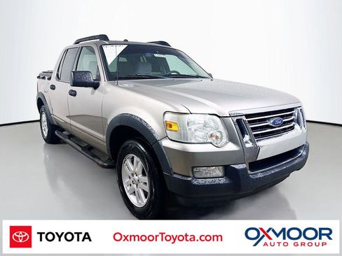 Used 2008 Ford Explorer Sport Trac XLT AWD/4WD image 1