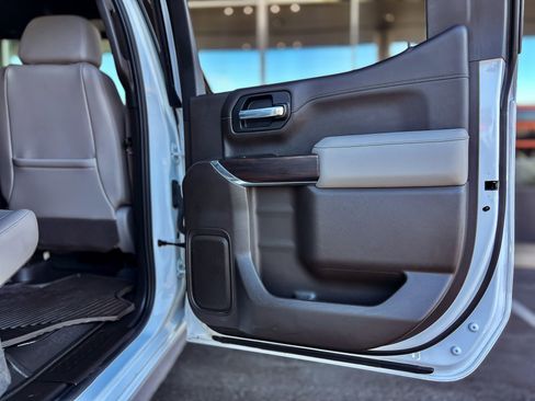 Used 2020 GMC Sierra 1500 SLT w/ SLT Premium Package image 41