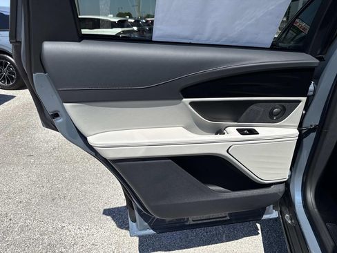 New 2026 Lincoln Nautilus Premier w/ Equipment Group 102A AWD/4WD image 13
