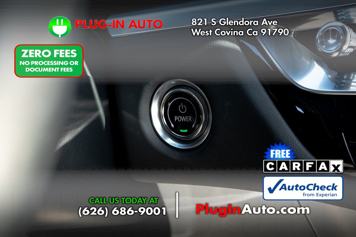 Used 2024 Cadillac Lyriq Luxury w/ LPO, Floor Liner Package RWD image 22