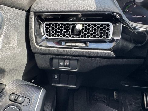 Certified 2025 Honda Civic Sport Touring image 23