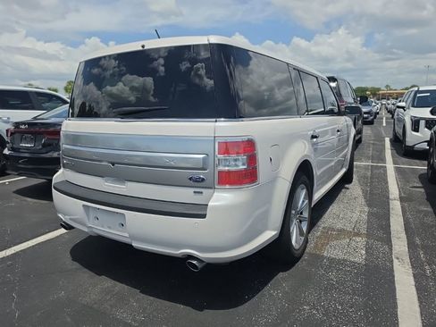Used 2019 Ford Flex Limited AWD/4WD image 15