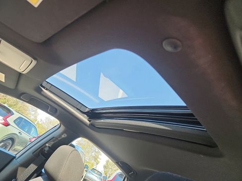 Used 2023 Honda Accord Sport image 15