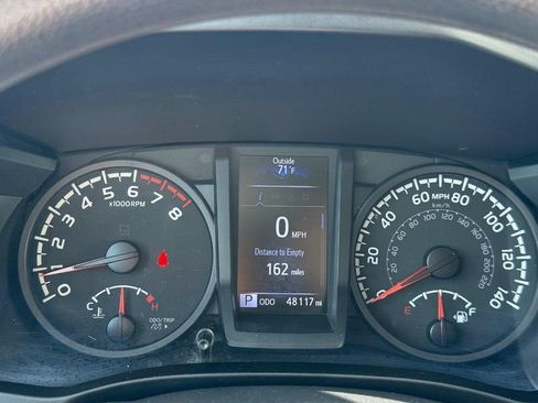 Used 2022 Toyota Tacoma SR AWD/4WD image 22