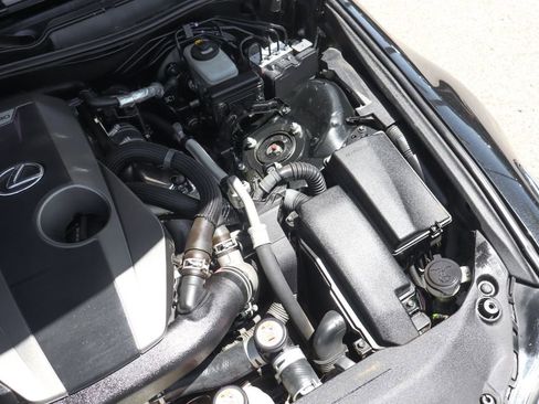 Used 2019 Lexus IS 300 F Sport w/ F Sport Package RWD image 13