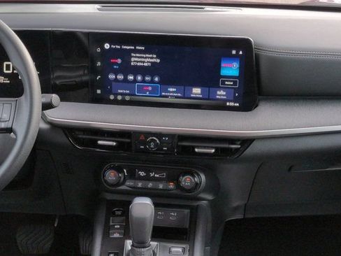 Used 2026 Nissan Kicks SV FWD image 17