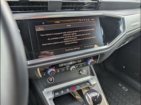 Certified 2023 Audi Q3 2.0T Premium Plus w/ Premium Plus Package image 16