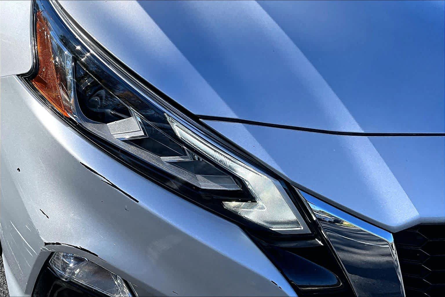 Used 2019 Nissan Altima 2.0 Platinum FWD image 32