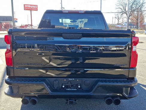Used 2021 Chevrolet Silverado 1500 RST image 5