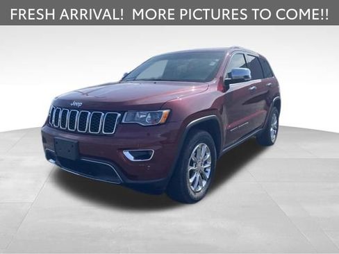 Used 2018 Jeep Grand Cherokee Limited AWD/4WD image 1