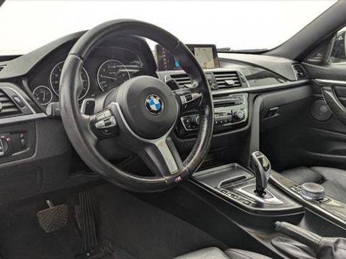 Used 2019 BMW 440i Coupe w/ M Sport Package image 21