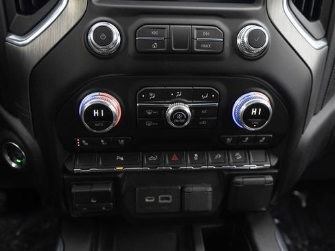 Used 2021 GMC Sierra 1500 Denali image 18