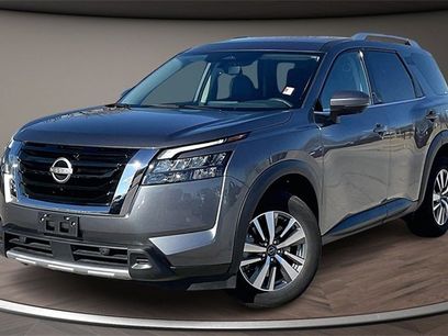Certified 2025 Nissan Pathfinder SL