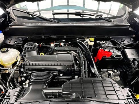 Used 2025 Ford Maverick XLT w/ Equipment Group 302A image 10