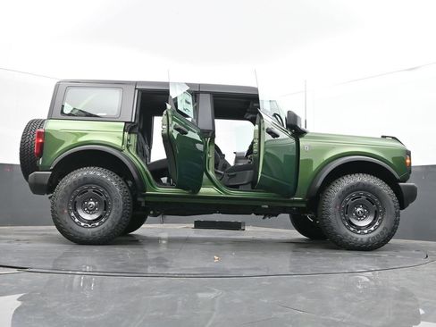 New 2025 Ford Bronco 4-Door w/ Sasquatch Package image 74
