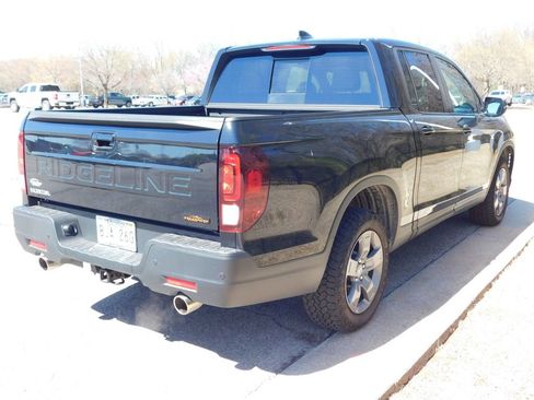 Certified 2025 Honda Ridgeline TrailSport image 4