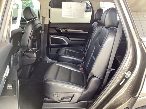 Used 2020 Kia Telluride S AWD/4WD image 52