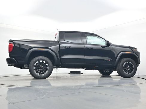 New 2026 GMC Canyon AT4 image 28