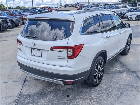 Used 2022 Honda Pilot Touring image 7
