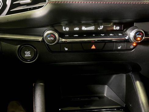 Used 2024 MAZDA MAZDA3 s image 15