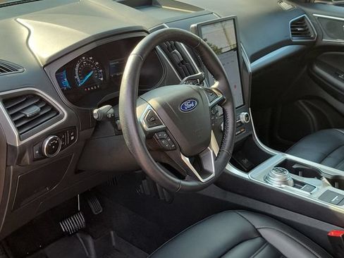 Certified 2023 Ford Edge SEL w/ Convenience Package AWD/4WD image 11