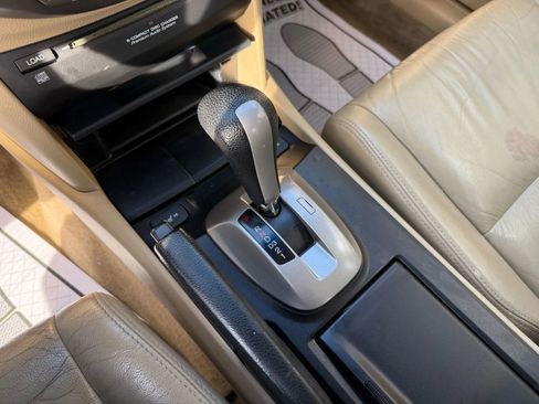 Used 2010 Honda Accord EX-L image 21