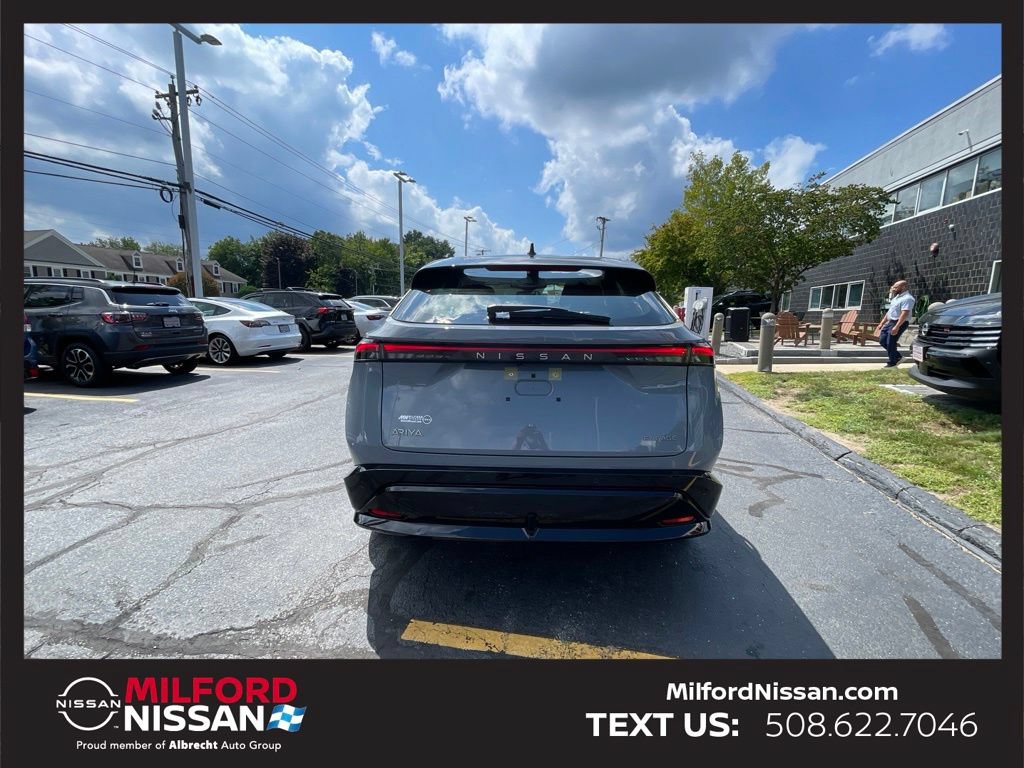 Certified 2024 Nissan Ariya FWD image 4